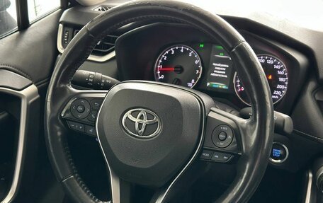 Toyota RAV4, 2020 год, 3 149 900 рублей, 11 фотография