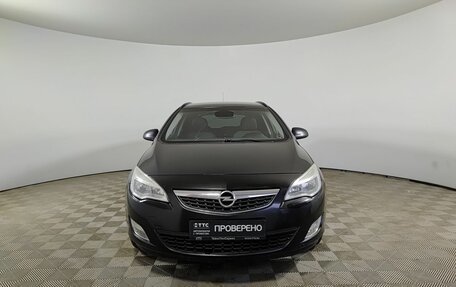 Opel Astra J, 2011 год, 650 000 рублей, 2 фотография