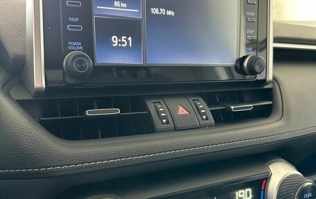 Toyota RAV4, 2020 год, 3 149 900 рублей, 14 фотография