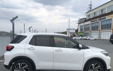 Toyota Raize I, 2021 год, 1 850 000 рублей, 6 фотография