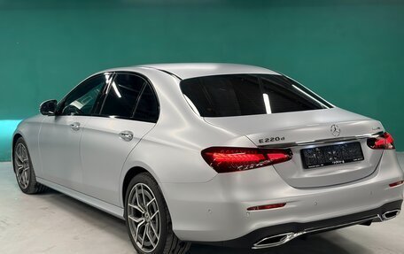 Mercedes-Benz E-Класс, 2022 год, 5 390 000 рублей, 5 фотография