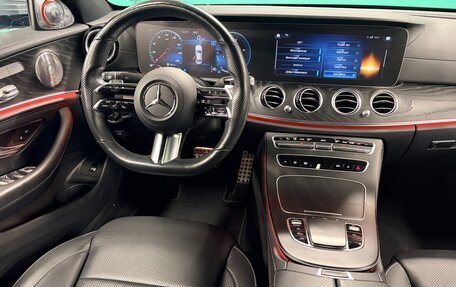 Mercedes-Benz E-Класс, 2022 год, 5 390 000 рублей, 10 фотография