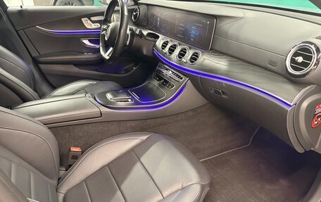 Mercedes-Benz E-Класс, 2022 год, 5 390 000 рублей, 12 фотография