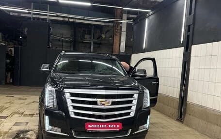 Cadillac Escalade IV, 2015 год, 5 800 000 рублей, 6 фотография