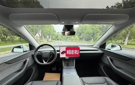 Tesla Model Y I, 2025 год, 7 590 032 рублей, 12 фотография