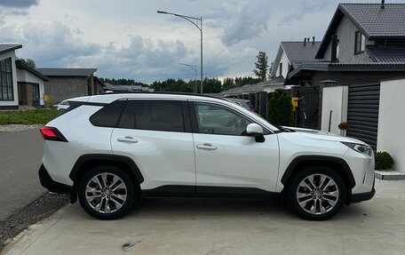 Toyota RAV4, 2021 год, 3 500 000 рублей, 8 фотография