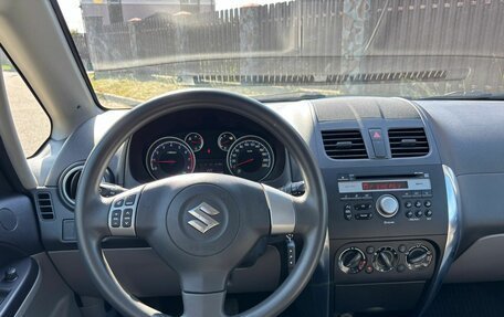 Suzuki SX4 II рестайлинг, 2013 год, 990 000 рублей, 10 фотография