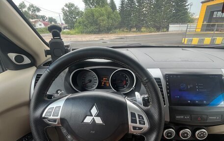 Mitsubishi Outlander III рестайлинг 3, 2007 год, 1 250 000 рублей, 12 фотография