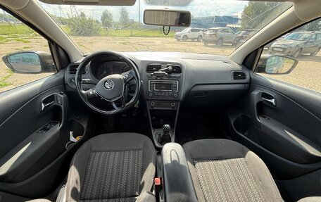 Volkswagen Polo VI (EU Market), 2015 год, 650 000 рублей, 5 фотография