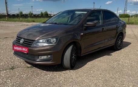 Volkswagen Polo VI (EU Market), 2015 год, 650 000 рублей, 2 фотография