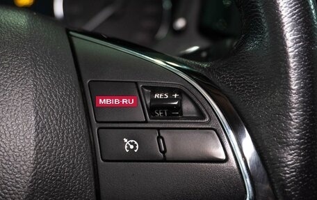 Mitsubishi Outlander III рестайлинг 3, 2018 год, 1 899 000 рублей, 22 фотография