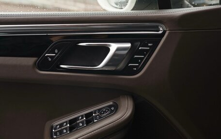 Porsche Macan I рестайлинг, 2015 год, 2 849 000 рублей, 17 фотография
