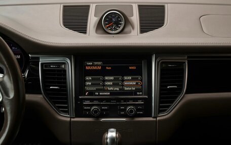Porsche Macan I рестайлинг, 2015 год, 2 849 000 рублей, 26 фотография