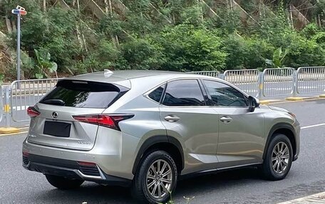 Lexus NX I, 2021 год, 2 250 000 рублей, 3 фотография