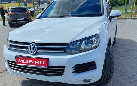 Volkswagen Touareg III, 2013 год, 2 450 000 рублей, 1 фотография