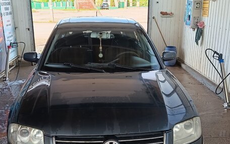 Volkswagen Passat B5+ рестайлинг, 2001 год, 260 000 рублей, 1 фотография