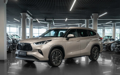 Toyota Highlander, 2026 год, 5 900 000 рублей, 1 фотография