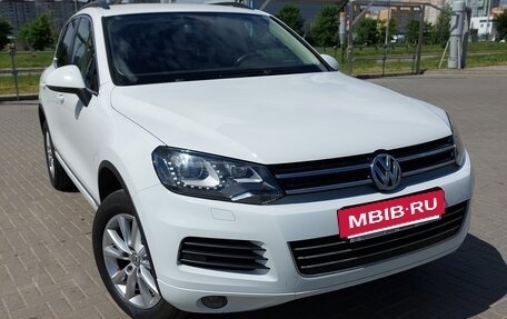 Volkswagen Touareg III, 2013 год, 2 450 000 рублей, 2 фотография