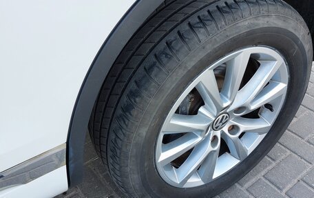 Volkswagen Touareg III, 2013 год, 2 450 000 рублей, 12 фотография