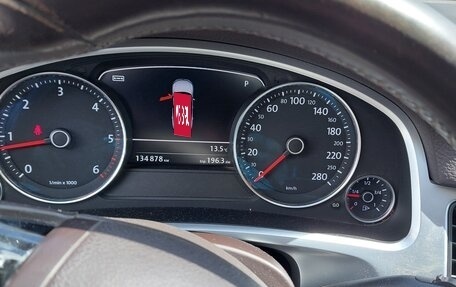 Volkswagen Touareg III, 2013 год, 2 450 000 рублей, 11 фотография