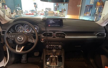 Mazda CX-5 II, 2018 год, 3 000 000 рублей, 3 фотография