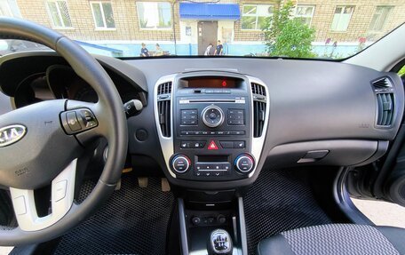 KIA cee'd I рестайлинг, 2010 год, 790 000 рублей, 13 фотография