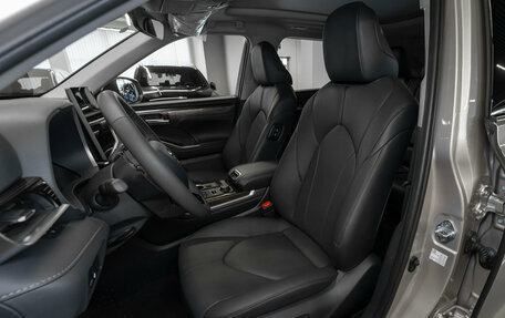 Toyota Highlander, 2026 год, 5 900 000 рублей, 9 фотография
