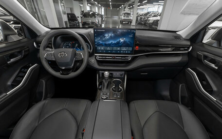Toyota Highlander, 2026 год, 5 900 000 рублей, 8 фотография