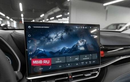 Toyota Highlander, 2026 год, 5 900 000 рублей, 18 фотография