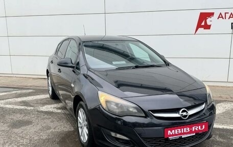 Opel Astra J, 2014 год, 880 000 рублей, 3 фотография
