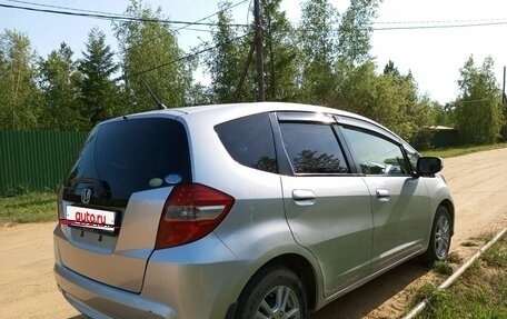 Honda Fit III, 2011 год, 870 000 рублей, 4 фотография
