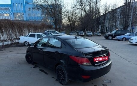 Hyundai Solaris II рестайлинг, 2014 год, 320 000 рублей, 4 фотография