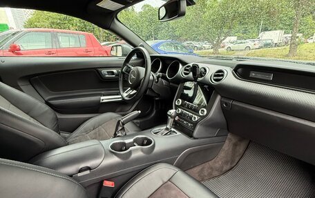 Ford Mustang VI рестайлинг, 2018 год, 3 050 000 рублей, 21 фотография