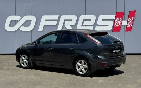 Ford Focus II рестайлинг, 2010 год, 679 000 рублей, 2 фотография