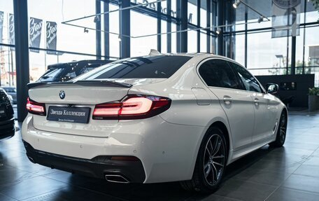 BMW 5 серия, 2021 год, 4 590 000 рублей, 4 фотография
