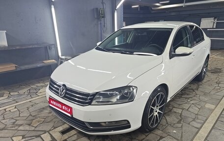 Volkswagen Passat B7, 2012 год, 735 000 рублей, 1 фотография