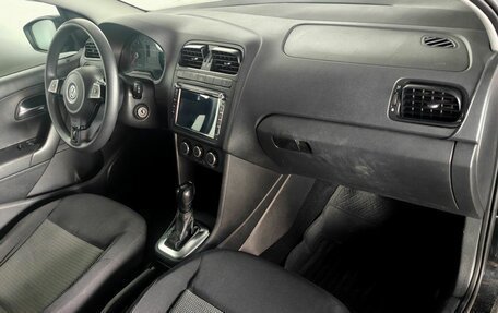 Volkswagen Polo VI (EU Market), 2011 год, 675 000 рублей, 11 фотография