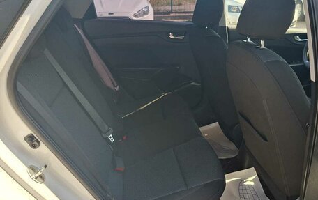 Hyundai Solaris II рестайлинг, 2021 год, 1 640 000 рублей, 33 фотография