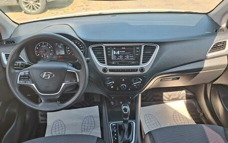 Hyundai Solaris II рестайлинг, 2021 год, 1 640 000 рублей, 38 фотография