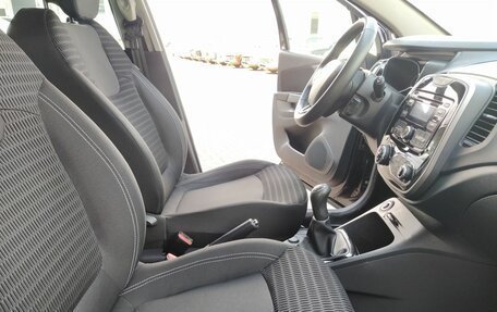 Renault Kaptur I рестайлинг, 2016 год, 1 349 000 рублей, 18 фотография