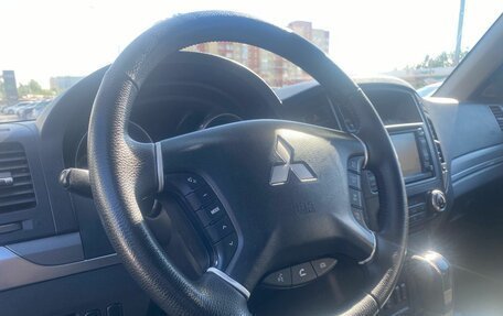 Mitsubishi Pajero IV, 2010 год, 1 460 000 рублей, 12 фотография
