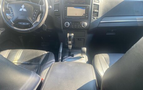 Mitsubishi Pajero IV, 2010 год, 1 460 000 рублей, 11 фотография