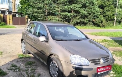 Volkswagen Golf V, 2005 год, 535 000 рублей, 1 фотография