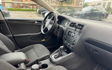 Volkswagen Jetta VI, 2012 год, 850 000 рублей, 9 фотография