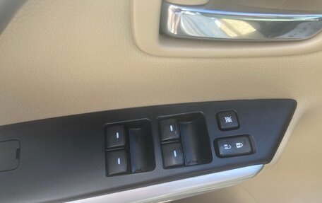Mitsubishi Montero Sport, 2019 год, 3 500 000 рублей, 10 фотография