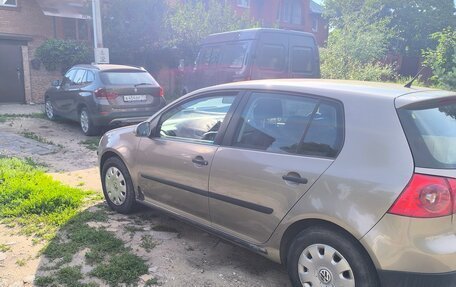 Volkswagen Golf V, 2005 год, 535 000 рублей, 3 фотография