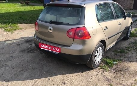 Volkswagen Golf V, 2005 год, 535 000 рублей, 2 фотография