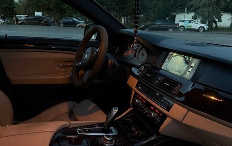 BMW 5 серия, 2011 год, 2 300 000 рублей, 5 фотография