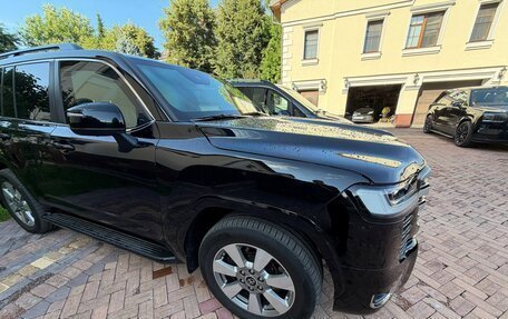 Toyota Land Cruiser, 2023 год, 23 000 000 рублей, 4 фотография