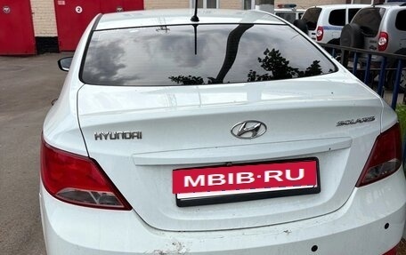 Hyundai Solaris II рестайлинг, 2015 год, 890 000 рублей, 2 фотография